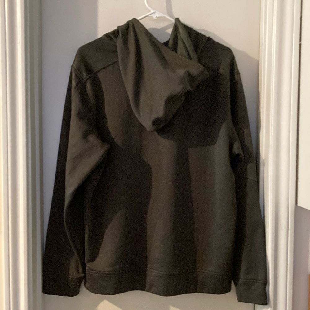 Texas Longhorns Men’s Olive/Camo Hoodie. Part of the OHT Initiative. Like New. - Picture 12 of 12